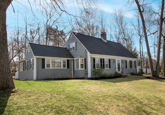 39 Acorn St, Scituate, MA 02066