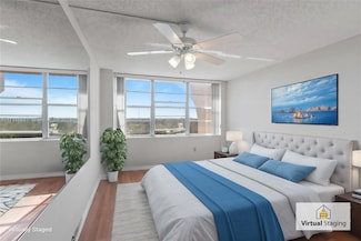 1200 Saint Charles Place Unit PH7, Pembroke Pines, FL 33026