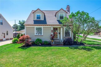 4408 Angela Dr, Fairview Park, OH 44126