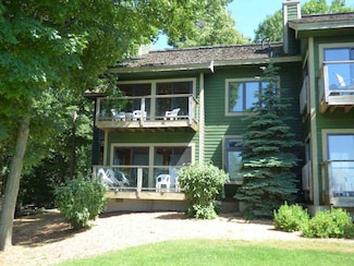 5666 Shanty Creek Rd Unit 911, Bellaire, MI 49615