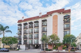 11162 Camarillo St Unit 206, Los Angeles, CA 91602