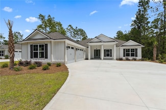 154 Ossabaw Way, Waverly, GA 31565