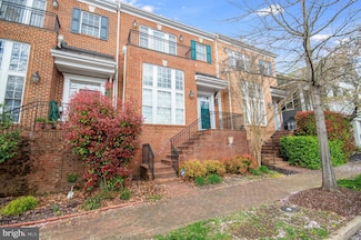 709 Belmont Bay Dr, Woodbridge, VA 22191