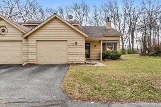 1837 Redwood Ct, Crown Point, IN 46307