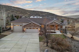 377 E Saddle Dr, Midway, UT 84049