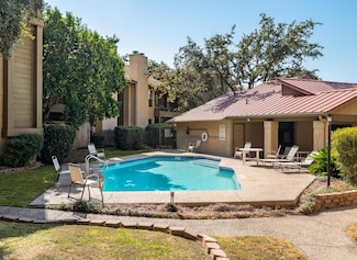 1202 Thorpe Ln Unit 307, San Marcos, TX 78666