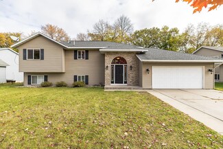 711 Morrison Ave S, Annandale, MN 55302