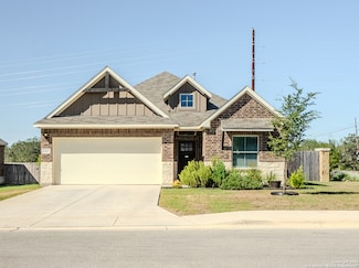 2267 Meadow Way St, New Braunfels, TX 78132