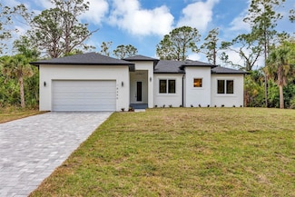 18399 Hillsborough Blvd, Point Charlotte, FL 33954