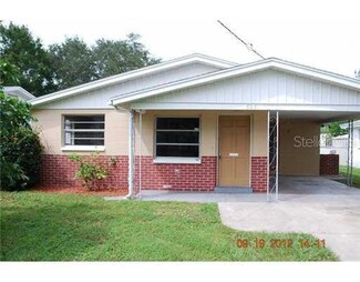 565 72nd Ave N, Saint Petersburg, FL 33702
