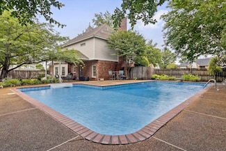 1231 Pinnacle Point Dr, Collierville, TN 38017