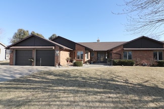1712 14th Ave W, Spencer, IA 51301
