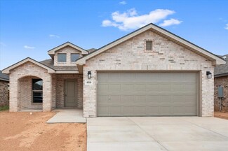 616 E 31st St, Wolfforth, TX 79382