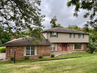 1316 Cisler Dr, Marietta, OH 45750