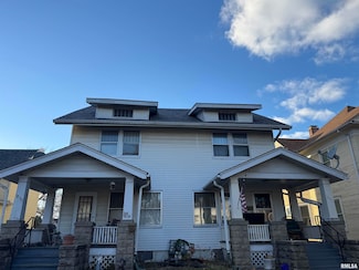 1837 & 1839 13th St, Moline, IL 61265