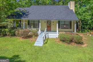 195 N Lake Dr, Sandersville, GA 31082