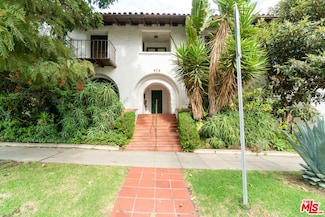 476 Landfair Ave Unit 104, Los Angeles, CA 90024