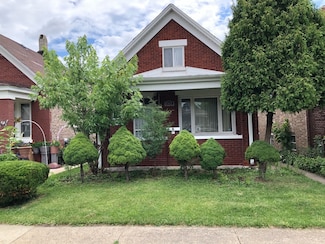 2327 Harvey Ave, Berwyn, IL 60402