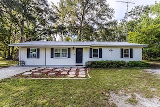 61 SE 119th Ave, Old Town, FL 32680