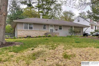 1805 N 78th St, Omaha, NE 68114