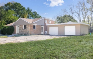 42W289 Empire Rd, Saint Charles, IL 60175
