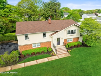 9 Darien Dr, West Long Branch, NJ 07764