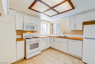 6508 Deadwood Rd, Las Vegas, NV 89108