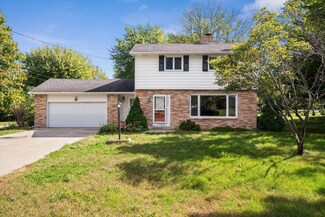 12520 Otto St, Rogers, MN 55374