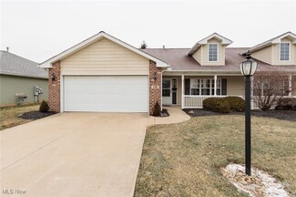 118 Ashfield Ct, Elyria, OH 44035