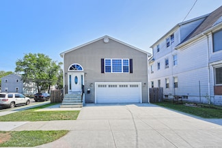 103 Gilbert St, West Haven, CT 06516