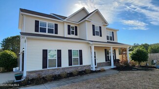 108 Gillcrest Ln, Hubert, NC 28539