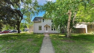1220 Campbell Ave NW, Willmar, MN 56201