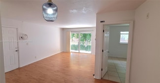 2822 NW 55th Ave Unit 2B, Lauderhill, FL 33313