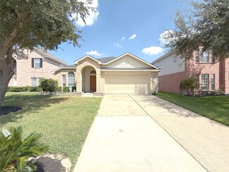 2414 Alcove Foster Ct, Fresno, TX 77545