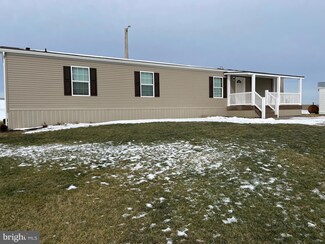 11441 Tanyard Hill Rd, Orrstown, PA 17244