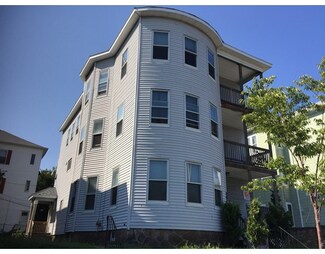 486 Park Ave, Worcester, MA 01610