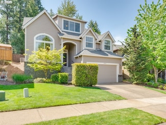 16447 SE Windswept Waters Dr, Damascus, OR 97089