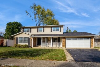 116 Hastings Ave, Elk Grove Village, IL 60007
