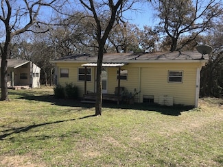 437 County Road 1768, Clifton, TX 76634