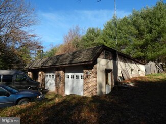 460 Hallman Rd, Douglassville, PA 19518
