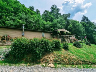 3375 Honey Camp Rd, Clintwood, VA 24228
