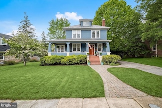 112 Park Dr, Catonsville, MD 21228