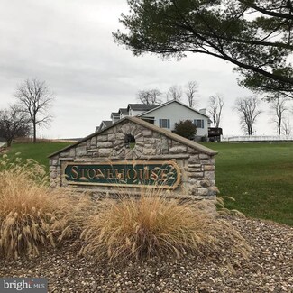 204 Whitetail Cir, Mill Hall, PA 17751