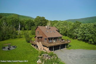 285 Mead Rd, Fleischmanns, NY 12430