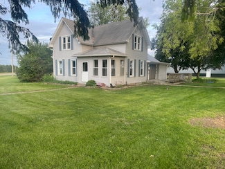 642 Angling Rd, Paw Paw, IL 61353