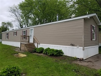 129 Saltonstall St, Canandaigua, NY 14424