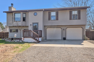 13996 Quincy St, Holland, MI 49424