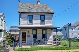 19 Spring Garden St, Riverside, NJ 08075
