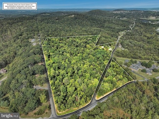 719 Pleasant View Rd, Lewisberry, PA 17339