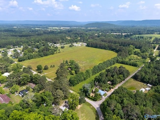 440 Maple Rd, New Hope, AL 35760
